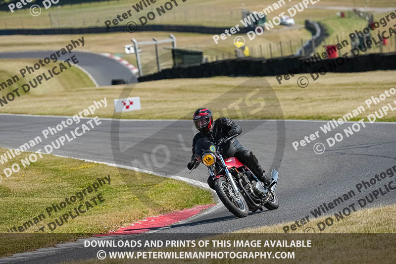 cadwell park;cadwell park photographs;cadwell trackday photographs;enduro digital images;event digital images;eventdigitalimages;peter wileman photography;racing digital images;trackday digital images;trackday photos